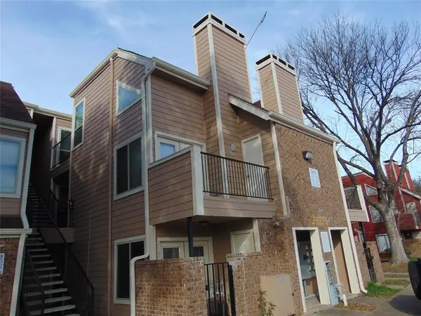 Dallas, TX 75243,9803 Walnut Street #305