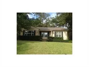 Dallas, TX 75214,6421 Lake Circle Drive