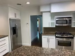 Dallas, TX 75214,6421 Lake Circle Drive