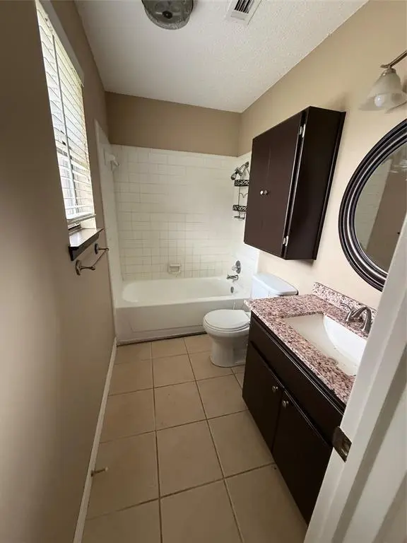 Hewitt, TX 76643,614 Circle Creek Drive