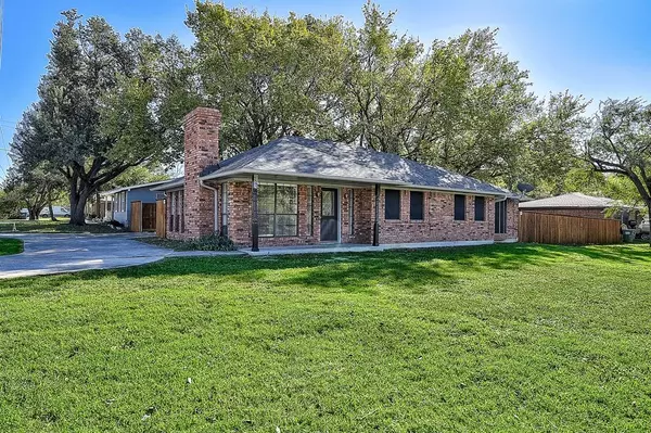 Little Elm, TX 75068,720 Lakeshore Drive