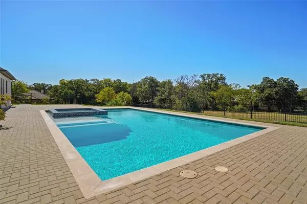 Westlake, TX 76262,13297 Roanoke Road