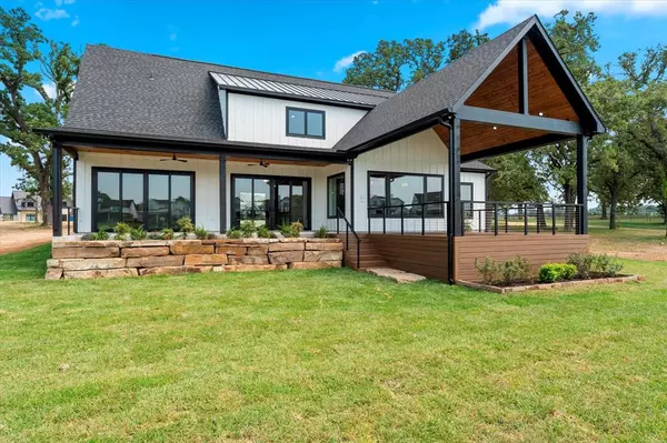 Tool, TX 75143,2565 Groves Court