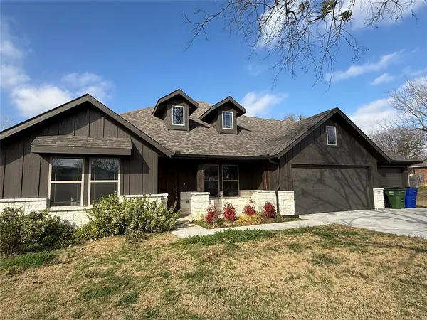 Venus, TX 76033,502 W 2nd Street