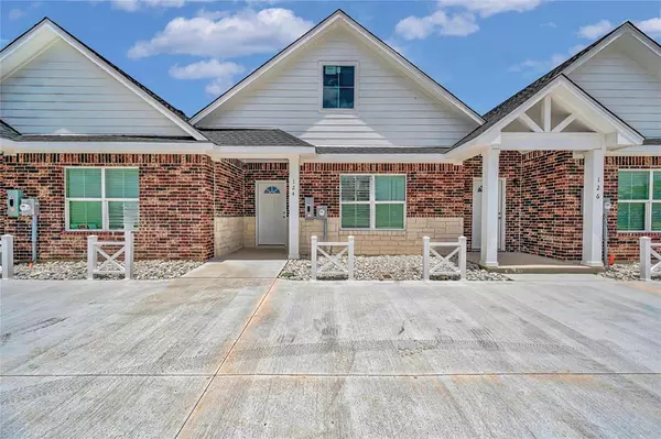 124 Morris Court, Mcgregor, TX 76657