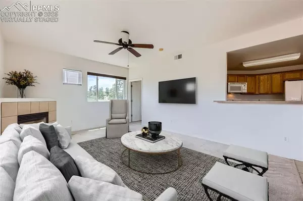 Colorado Springs, CO 80917,3755 Hartsock LN #203