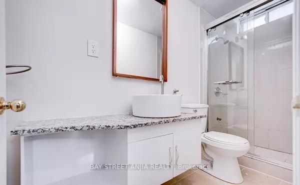 Markham, ON L6C 2C3,3 Stonebridge DR #Bsmt