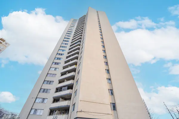 Toronto W09, ON M9R 1S9,330 Dixon RD #2107