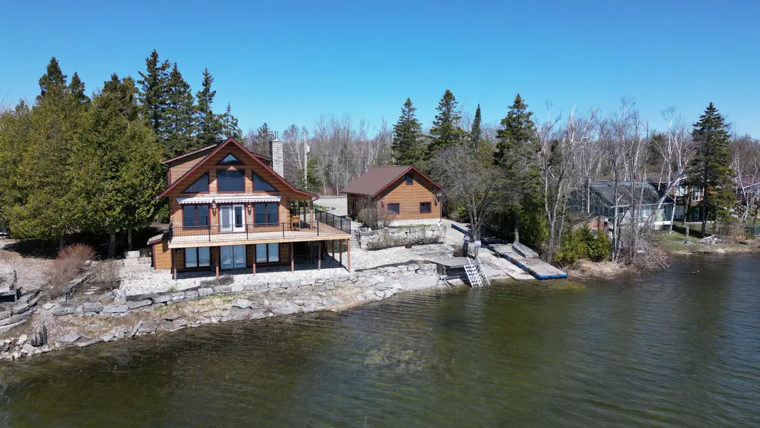 76 Miller Lake Shore RD, Northern Bruce Peninsula, ON N0H 1Z0