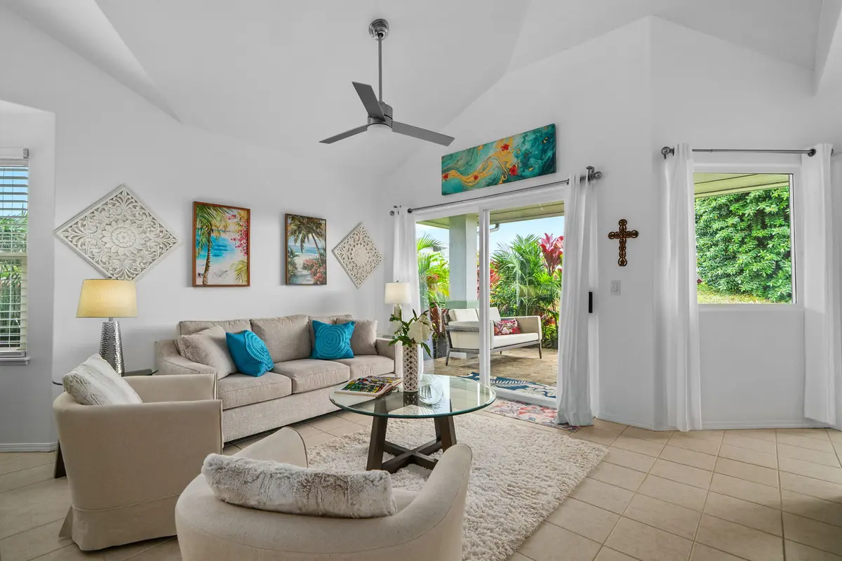 Lihue, HI 96766,2110 KANEKA ST #18