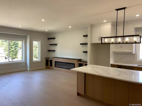 Nanaimo, BC V9T 3N7,10 Leam Rd