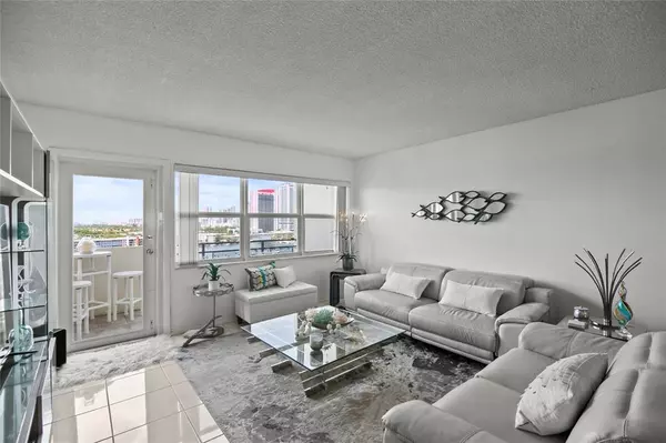 Hallandale Beach, FL 33009,401 Golden Isles Dr #1102