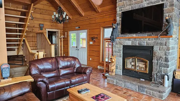 Northern Bruce Peninsula, ON N0H 1Z0,76 Miller Lake Shore RD