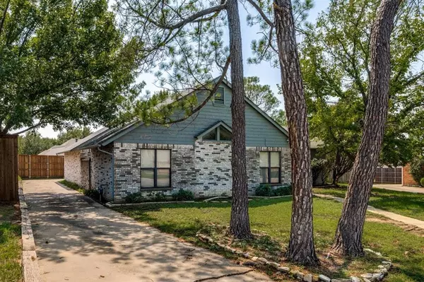 Denton, TX 76205,2226 Savannah Trail