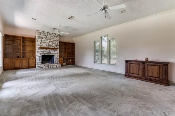 Denton, TX 76205,2226 Savannah Trail