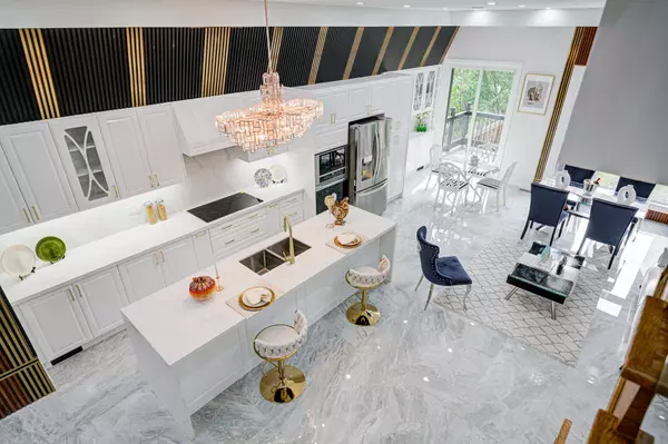 Toronto E06, ON M1N 3N7,80 Haslam ST