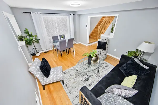 Whitchurch-stouffville, ON L4A 0T3,574 Reeves Way BLVD