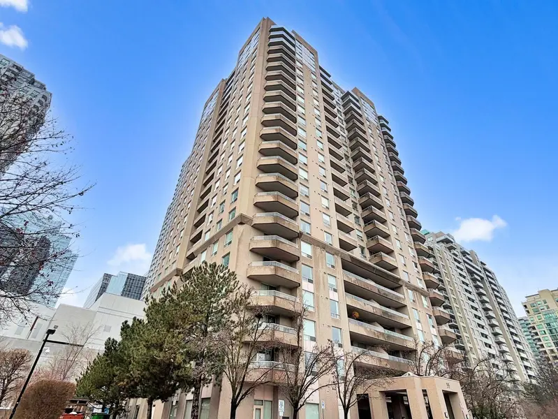 35 Empress AVE #504, Toronto C14, ON M2N 3T2