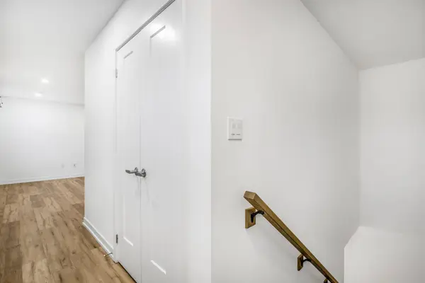 Niagara Falls, ON L2E 0C2,4263 FOURTH AVE #UNIT 332