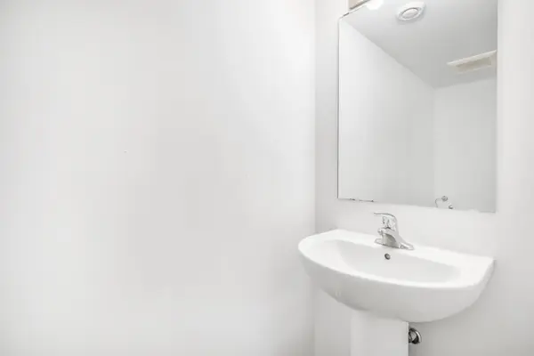 Niagara Falls, ON L2E 0C2,4263 FOURTH AVE #UNIT 332