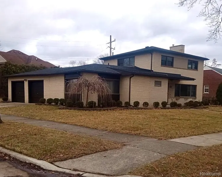 22040 Watsonia ST, Dearborn, MI 48128