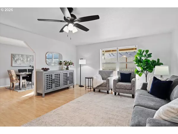 Salem, OR 97305,4240 NE PAINTBRUSH CT