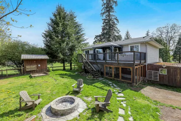 Courtenay, BC V9J 1M1,5252 Headquarters Rd