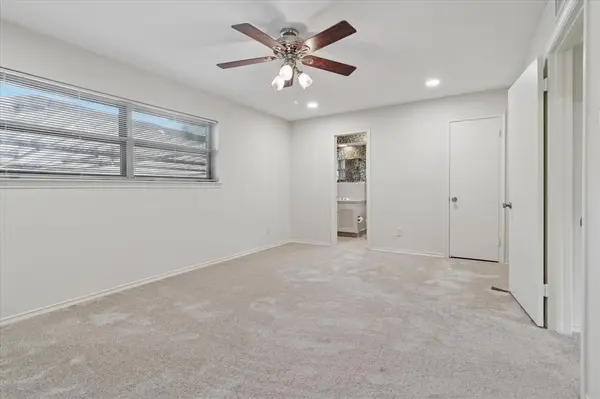 Dallas, TX 75230,11118 Valleydale Drive #A