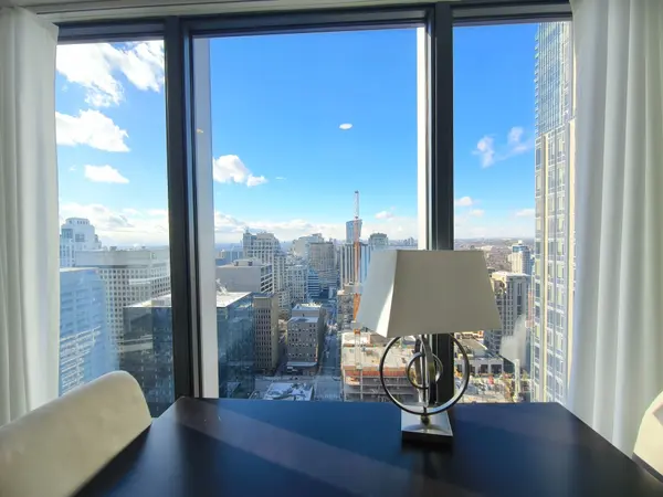 Toronto C02, ON M4W 0B6,8 Cumberland ST #2803