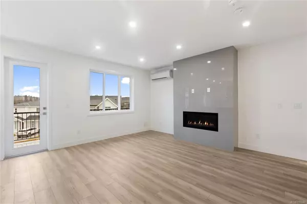 Langford, BC V9B 6Y6,776 Plover Crt