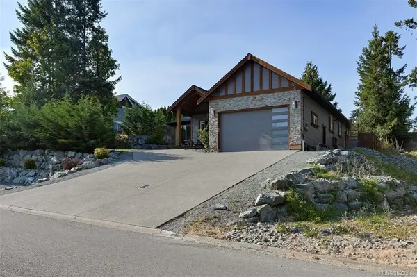 847 Bucktail Rd, Mill Bay, BC V0R 2P1