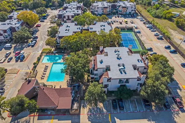 Arlington, TX 76006,2310 Balsam Drive #B206