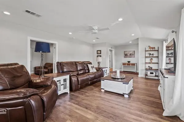 Whitewright, TX 75491,11731 NW State Highway 11