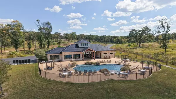 Eustace, TX 75124,6995 Lakeshore Way