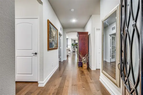 Mckinney, TX 75071,824 Habitat Trail