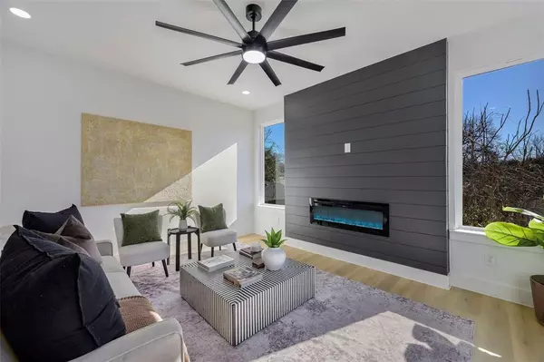 Dallas, TX 75215,2302 Anderson Street