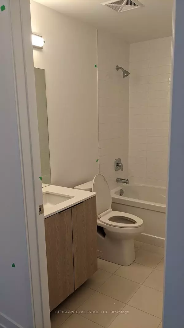 Toronto C01, ON M6K 0C9,50 Ordnance ST #908