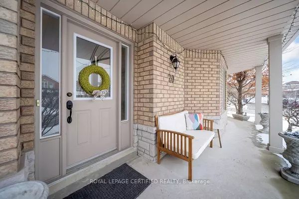 Caledon, ON L7E 2H3,20 Country Stroll CRES