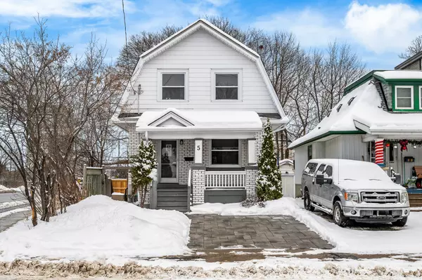 5 GILCHRIST AVE, Tunneys Pasture And Ottawa West, ON K1Y 0M7