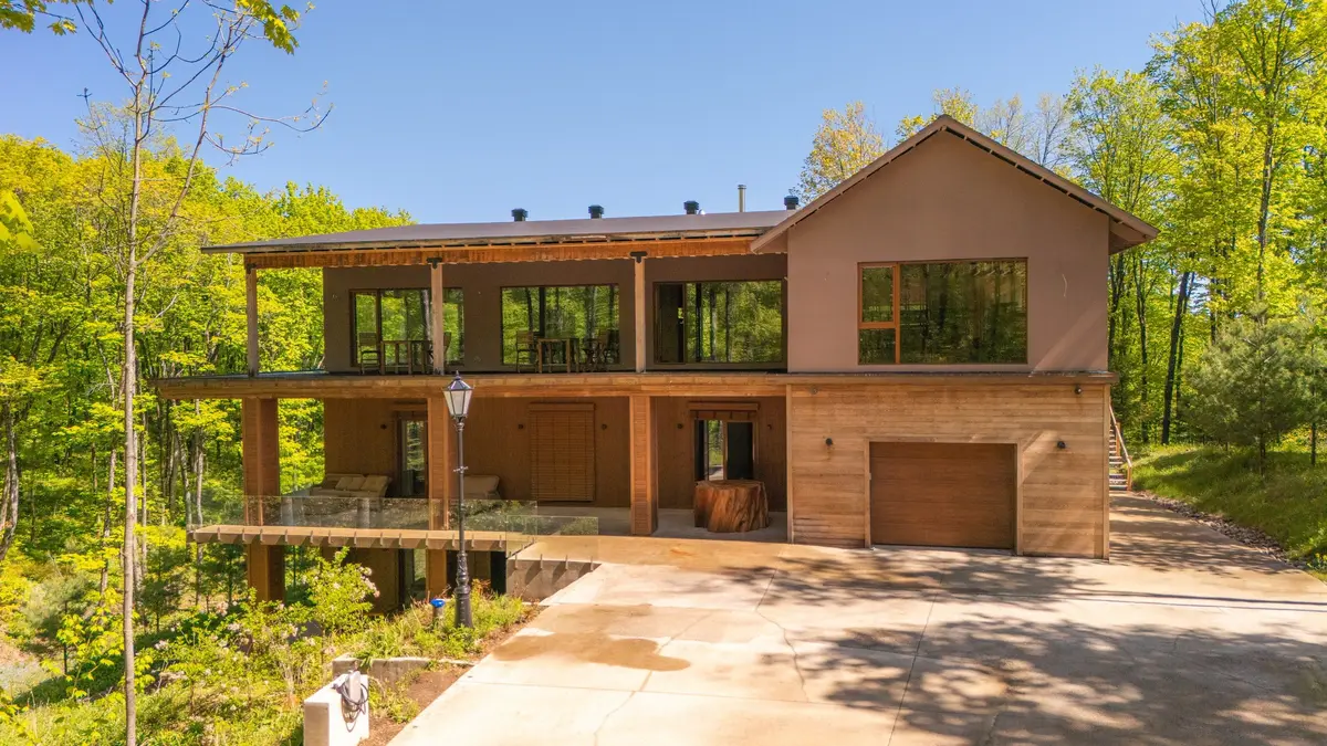 Dysart Et Al, ON K0M 1S0,1739 Trapper's Trail RD