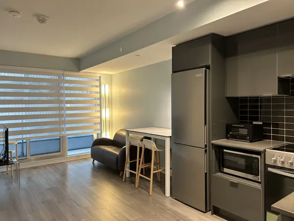 395 Bloor ST E #1303, Toronto C08, ON M4W 0B4