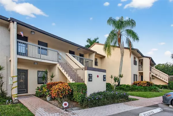 Coconut Creek, FL 33066,3249 Carambola Cir #3249