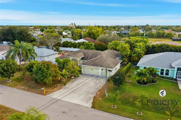 Cape Coral, FL 33909,1322 NE Van Loon Ln