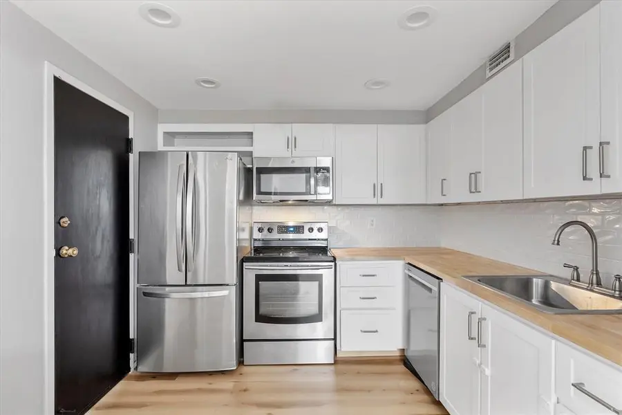 6500 Cypress Rd #211, Plantation, FL 33317