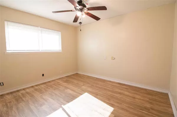 Sherman, TX 75090,1120 E Wells Avenue