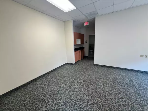 Plano, TX 75093,5926 W Parker Road #500