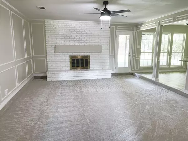 Grapevine, TX 76051,2946 Ridgewood