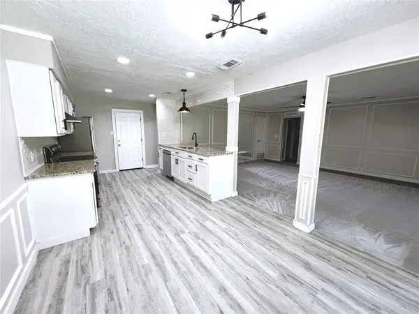 Grapevine, TX 76051,2946 Ridgewood