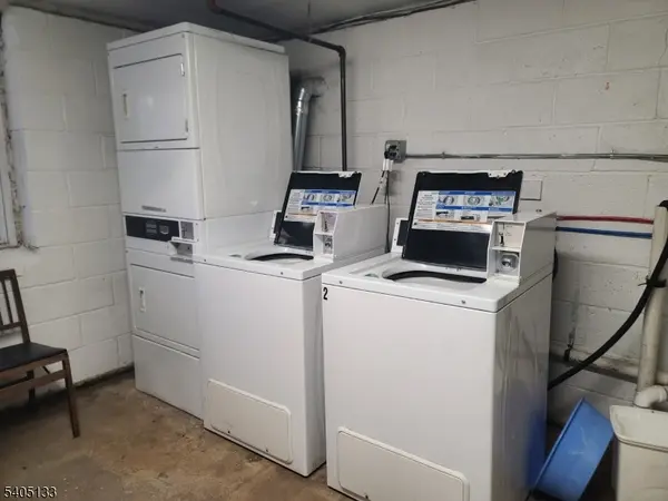 Bridgewater Twp., NJ 08807,4 Columbia Dr Unit 1A #1A