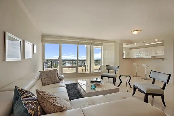 Fort Lauderdale, FL 33308,4280 Galt Ocean Dr #15E